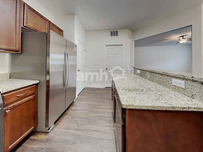 Foto del edificio - 5734 Misty Meadows Ct