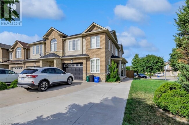 Building Photo - 75 Cedarville Dr
