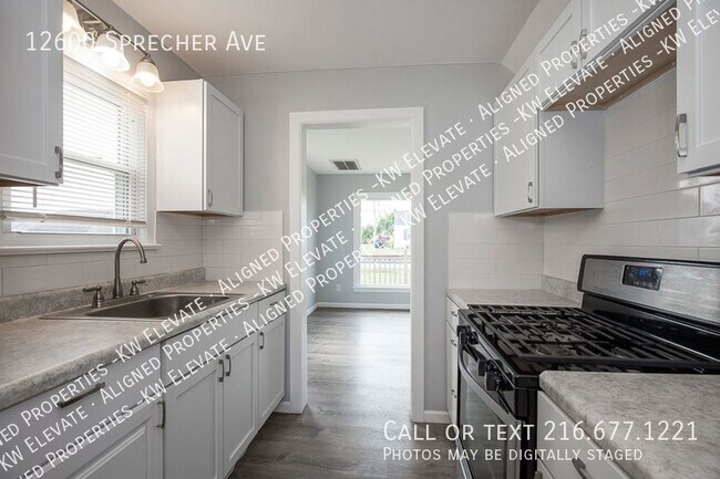 Building Photo - 12600 Sprecher Ave