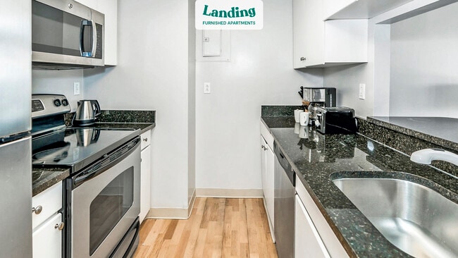 Building Photo - 127 Greyrock Pl