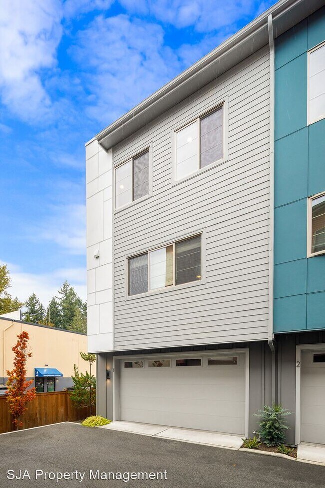 Foto del edificio - 4 br, 3.5 bath House - 11415 117th Ln NE #1