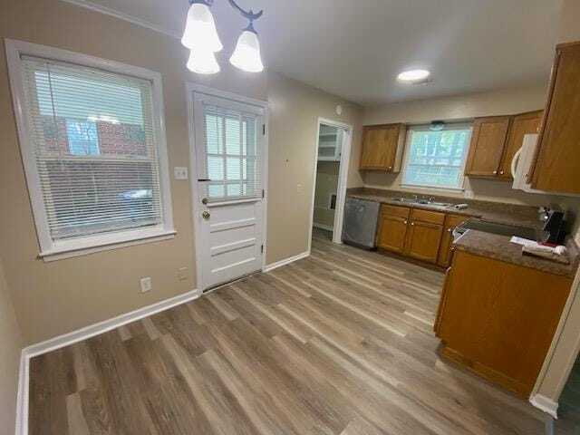 Foto del edificio - 6297 Bronte Ave
