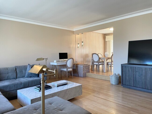 Foto del edificio - 764 N Seminary Ave