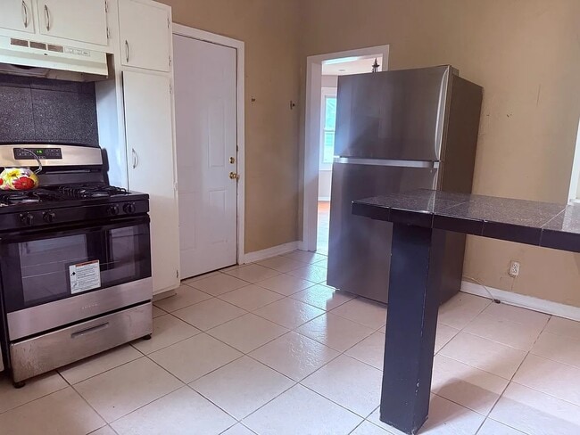 Foto del edificio - 285 Richard St