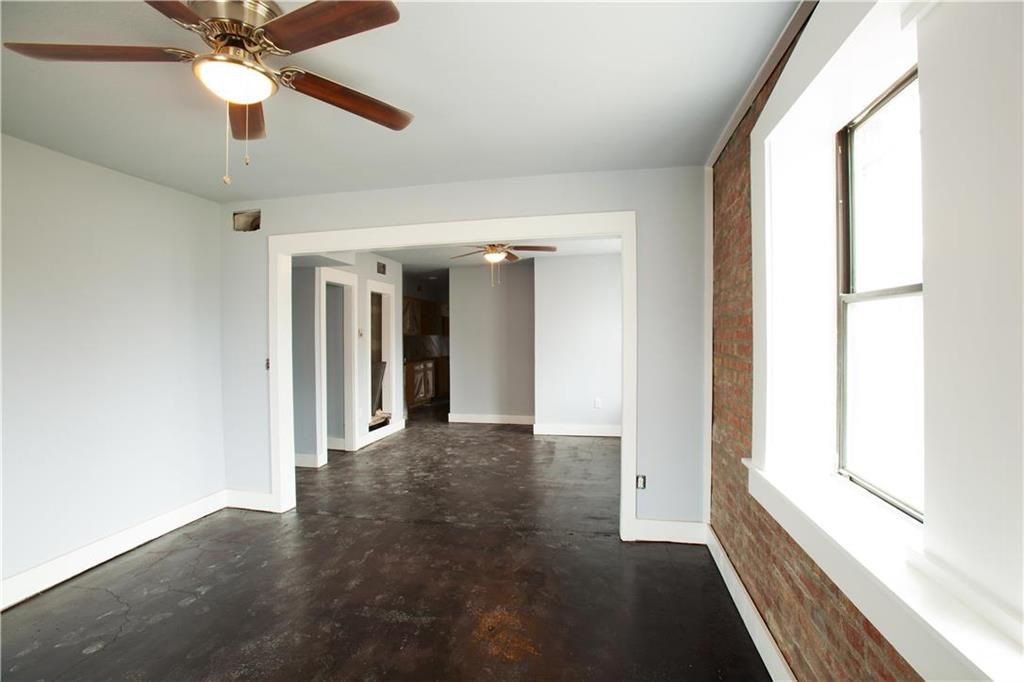 Primary Photo - 1012 Prospect Ave