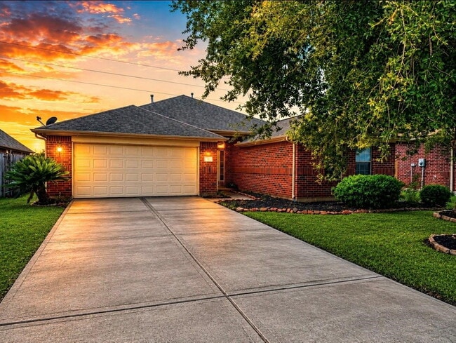 Hollyhock Drive, Stafford, TX 77477 - 4 BR 2 BA single-family home - Hollyhock Drive, Stafford, TX 77477 - 4 BR 2 BA single-family home
