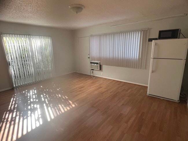 Foto del edificio - 509 N Curson Ave