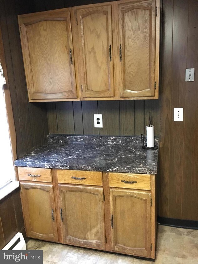 Foto principal - 812 Genesee St