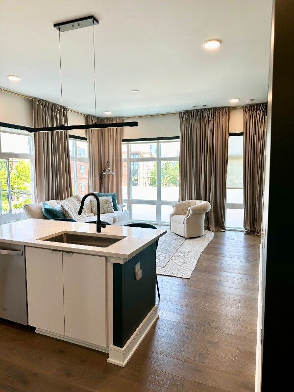 Foto principal - 1125 10th Ave N