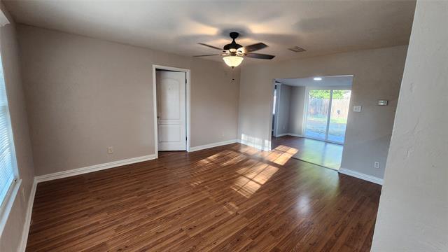Foto del edificio - 808 Howell Dr