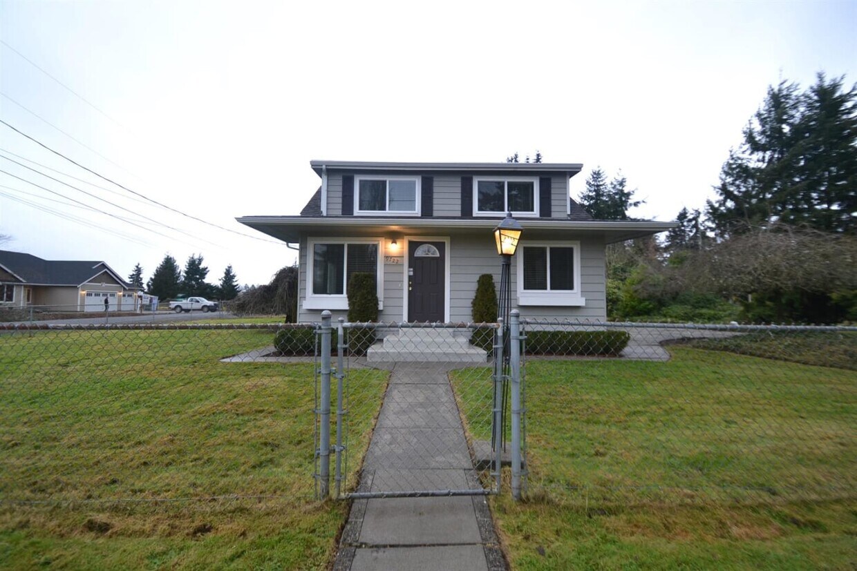 Primary Photo - 9722 40th Ave E