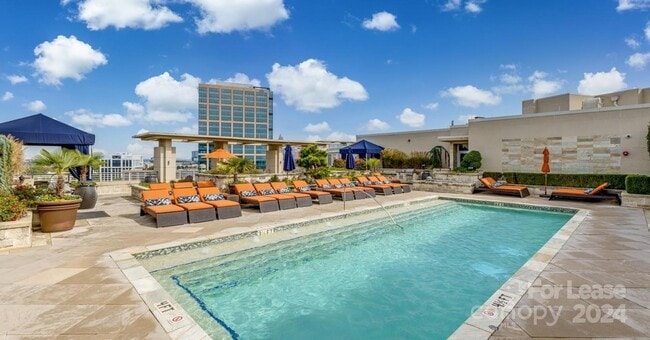 Building Photo - 125 W Tremont Ave