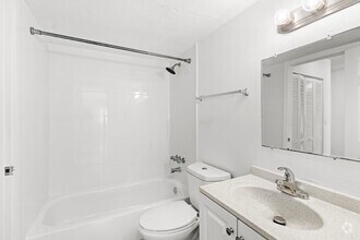 2 BR, 1 BA - 725SF - Bathroom - Miami Shores Luxury Apartments