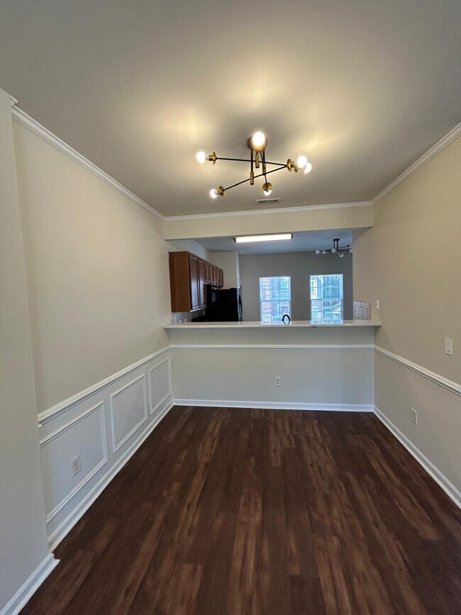 Building Photo - 108 Gallent Hedge Trail