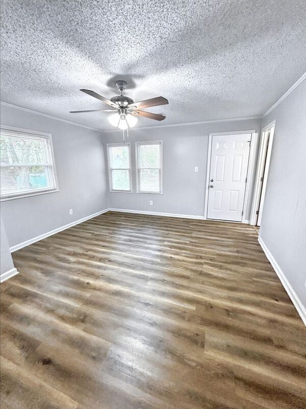 Building Photo - 1260 Sydnor Ave