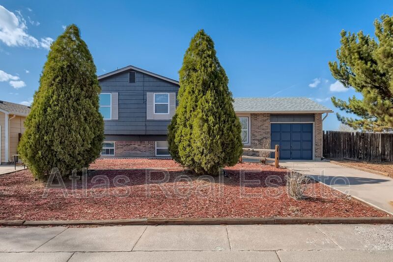 Primary Photo - 4810 Goulet Way