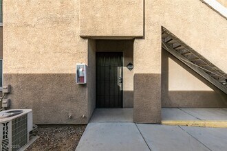 Building Photo - 5525 W Flamingo Rd