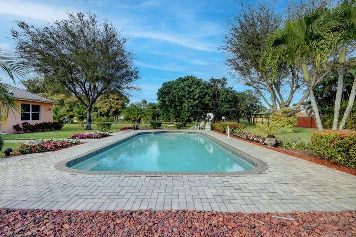 Foto principal - 5470 Colbright Rd
