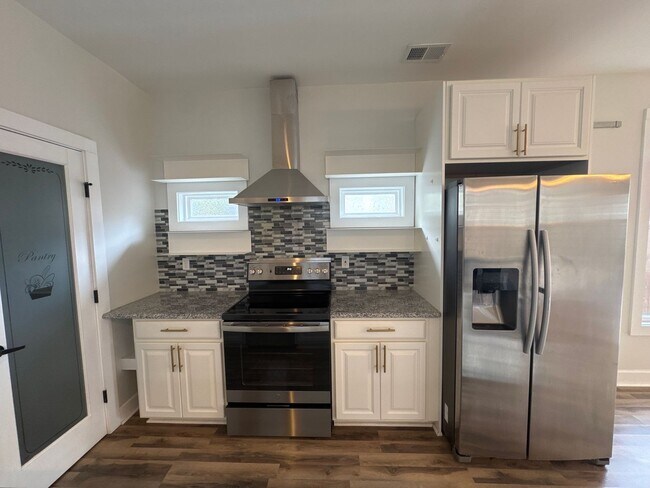 Foto del edificio - ? Special Offer: Apply and be approved by ...