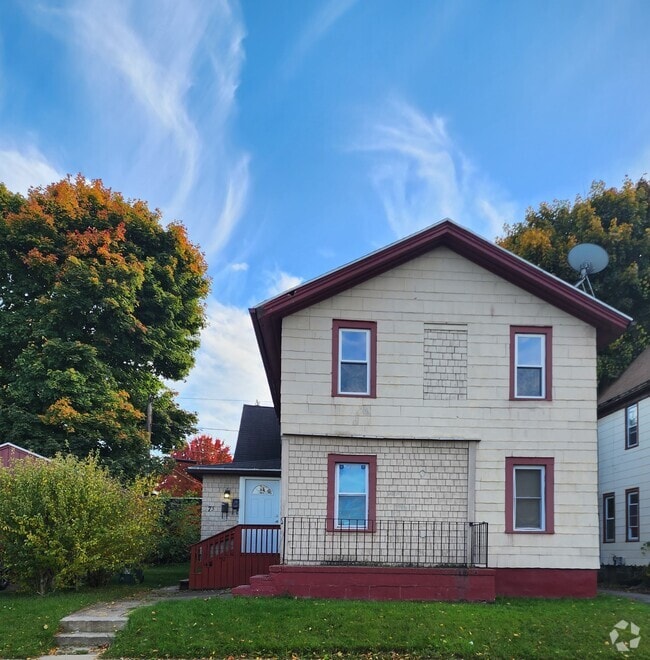 Kedie Farm Senior Living Apartments for Rent Rochester, NY 4