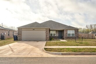 Building Photo - 10620 SW 23rd Ter
