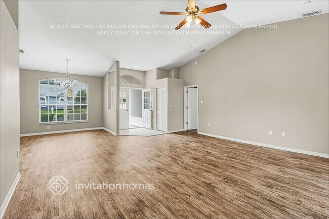 Foto del edificio - 9101 Easthaven Ct