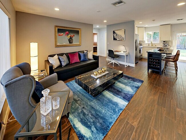 Foto del edificio - 1500 SW 22nd St