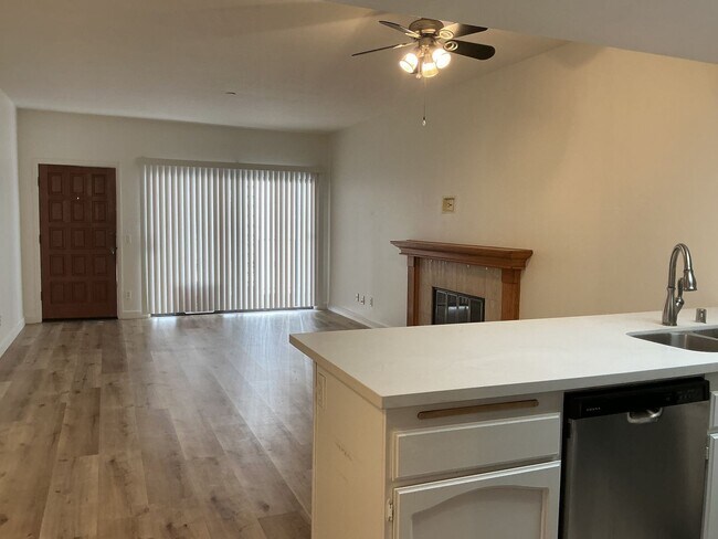 Foto del edificio - Los Caballeros #526