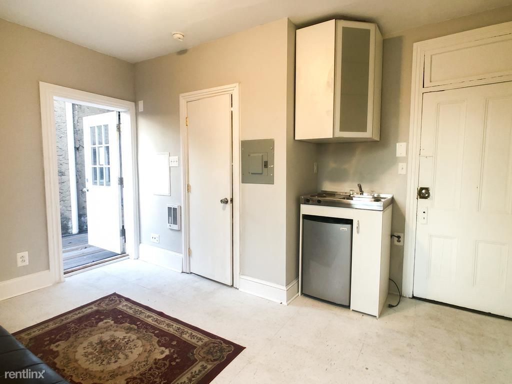 Foto del edificio - 4028 Ridge Ave