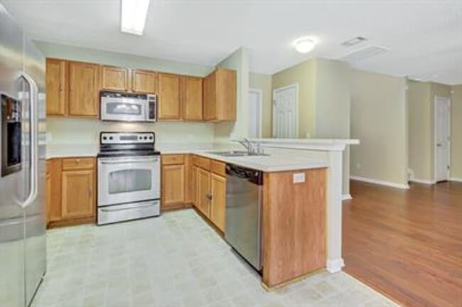 Building Photo - 139 Wax Myrtle Ct