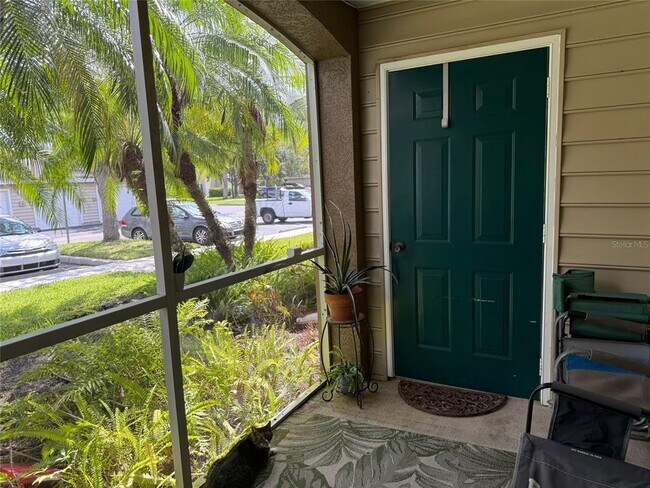 Foto del edificio - 8827 Manor Loop
