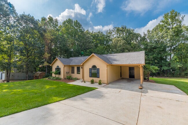 Foto del edificio - 4174 Warren Rd