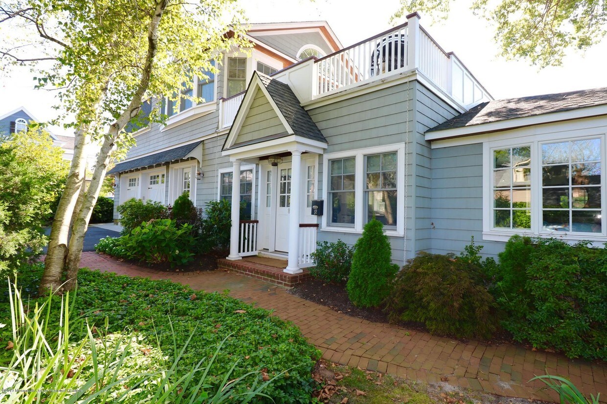 8 William St, Rumson, NJ 07760 Room for Rent in Rumson, NJ