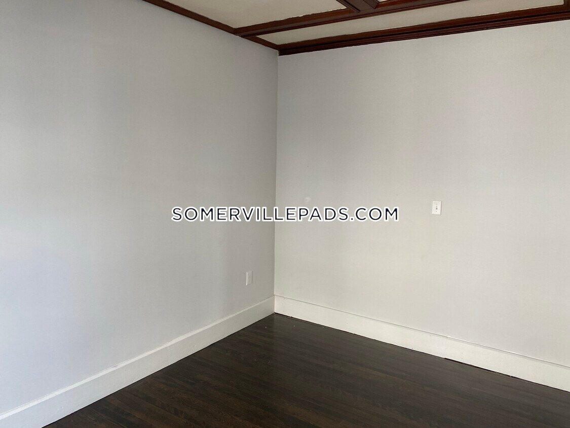 45 Chetwynd Rd Unit 1, Somerville, MA 02144 45 Chetwynd Rd Somerville