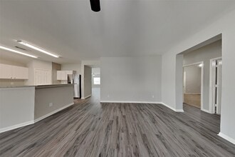 Building Photo - 16510 Barker Ranch Ct