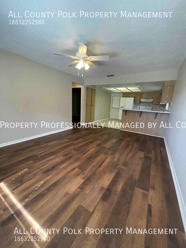 Building Photo - 4906 Malibu Ct