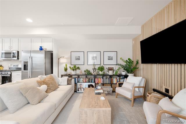 Foto del edificio - 4135 Fultondale St