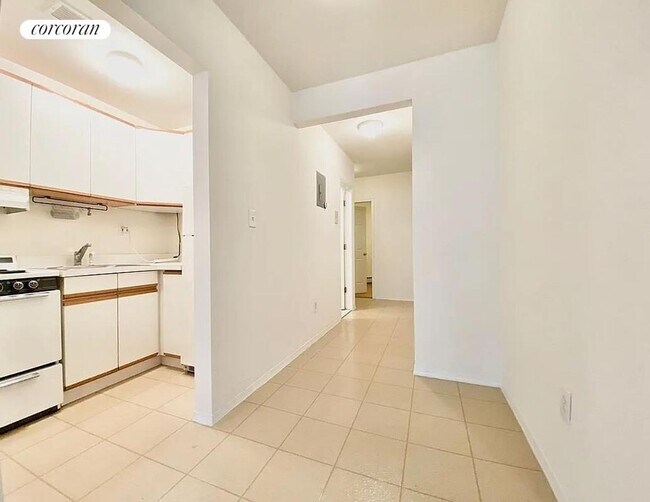 Foto del edificio - 524 W 50th St