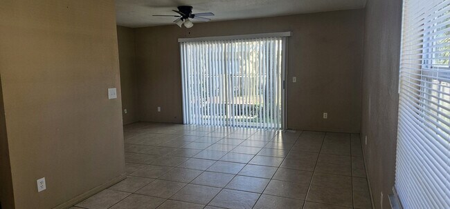 Photo - SUMMERFIELD TWNH Apartment