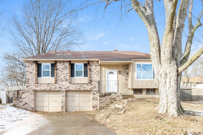 Foto principal - 19701 E 17th Ct N