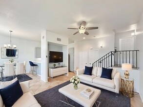 Building Photo - 4265 Lamont St