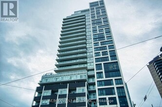 Building Photo - 501-501 St Clair Ave W