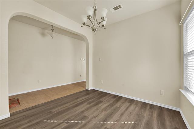 Building Photo - 6815 Elderberry Dr