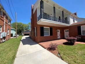 Building Photo - 1271 Belmont Terrace