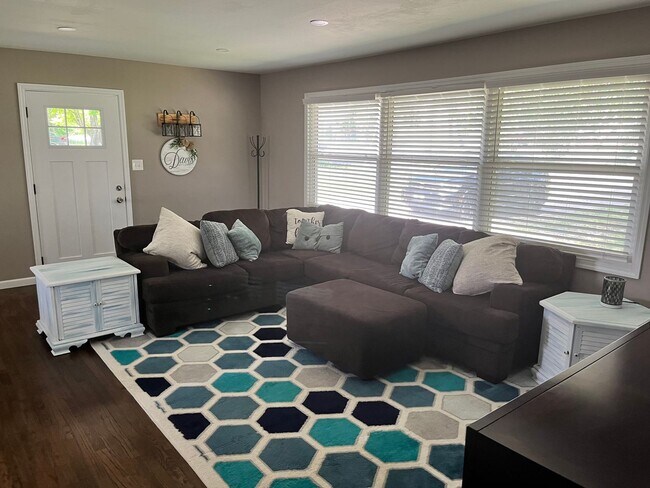 Foto del edificio - Charming 3BR/2BA house