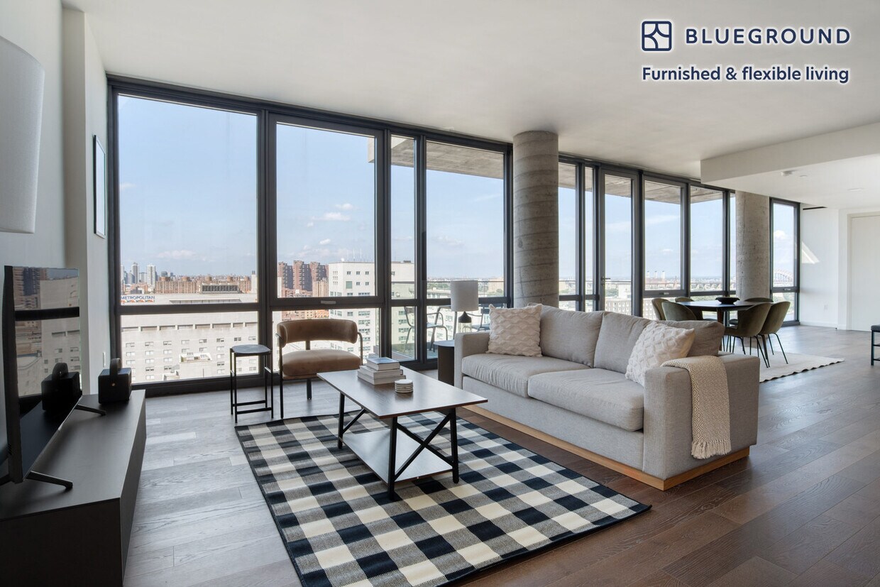 Foto principal - 302 E 96th St