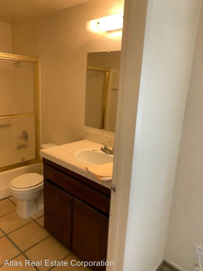 Foto del edificio - 2 br, 2 bath Apartment - 1005 East Avenue R