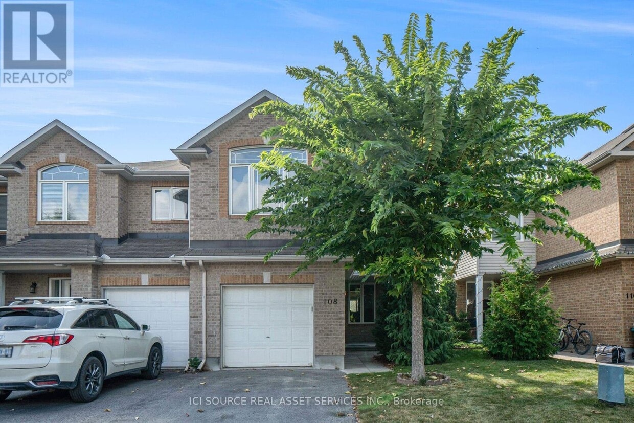 Photo principale - 108 Talltree Crescent