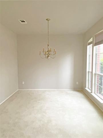 Foto del edificio - 9300 Hunter Chase Dr