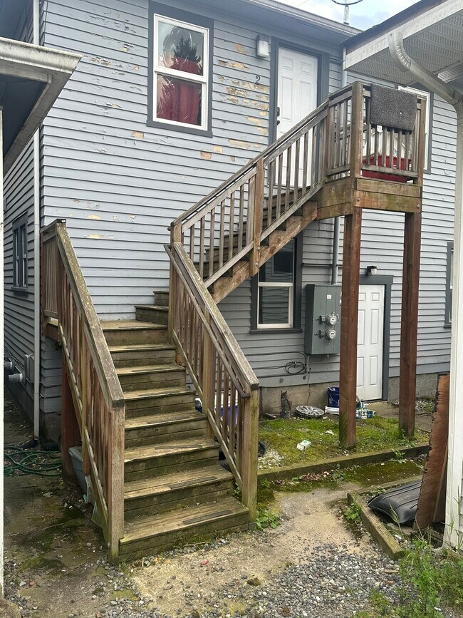 Rear Entrance - 2413 Everett Ave